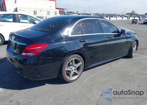 2015 Mercedes-Benz C 300 Sport from USA, damaged, VIN 55SWF4JBXFU048615